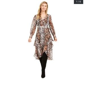 NWOT BAR III Black Long Sleeve Midi Dress